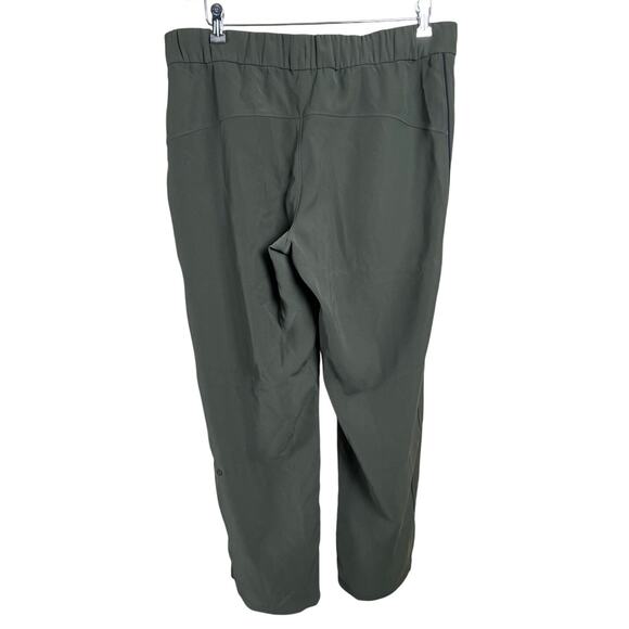 Lululelomen Size 12 NWT Straight Leg Sweats Green Women - Picture 2 of 6